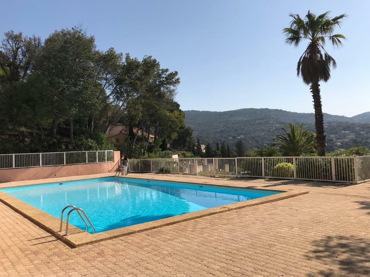 Appartement - Residence Le Paradou Le Le Rayol-Canadel-sur-Mer Buitenkant foto
